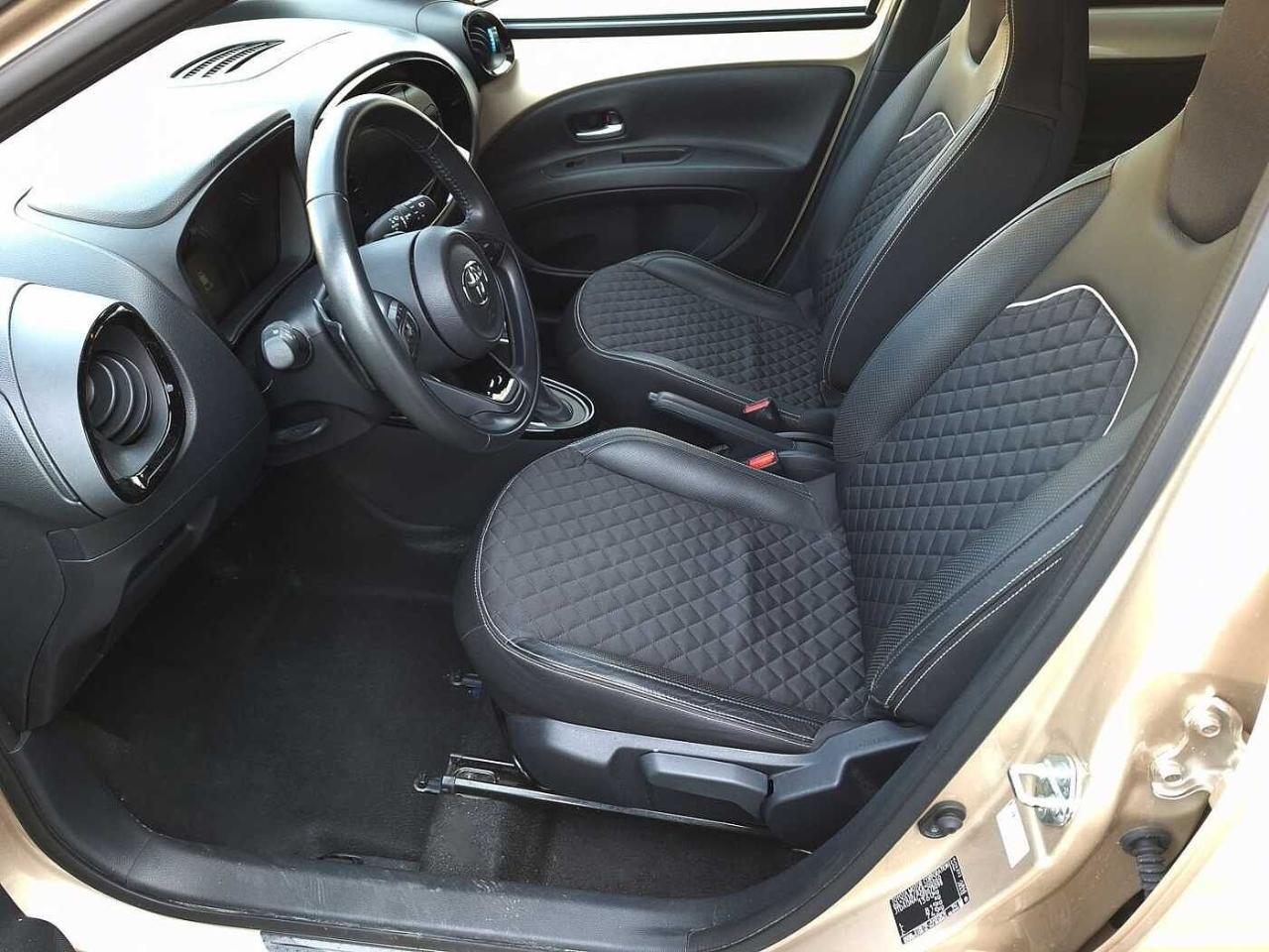 Toyota Toyota Aygo usata 2