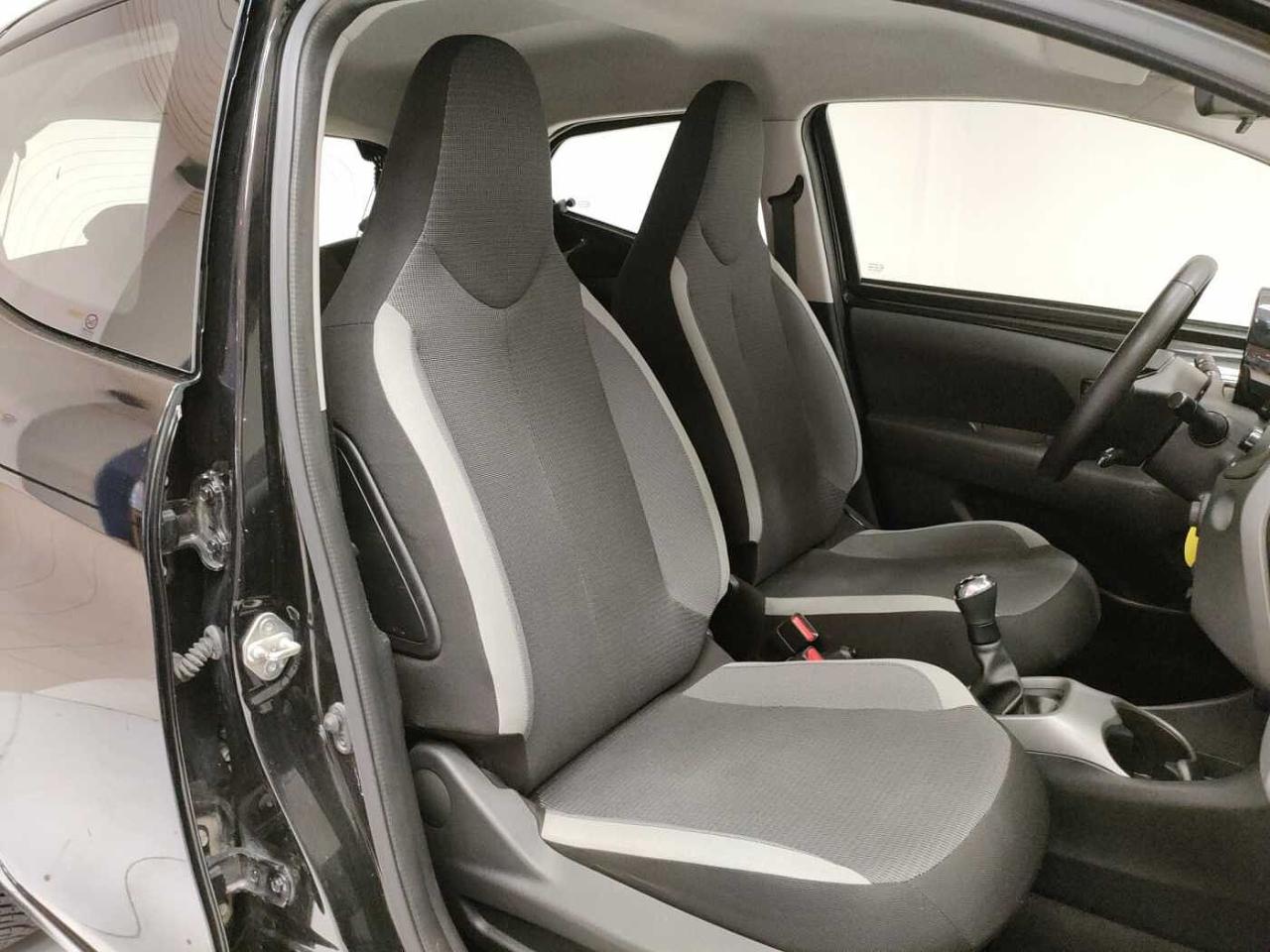 Toyota Toyota Aygo usata 6