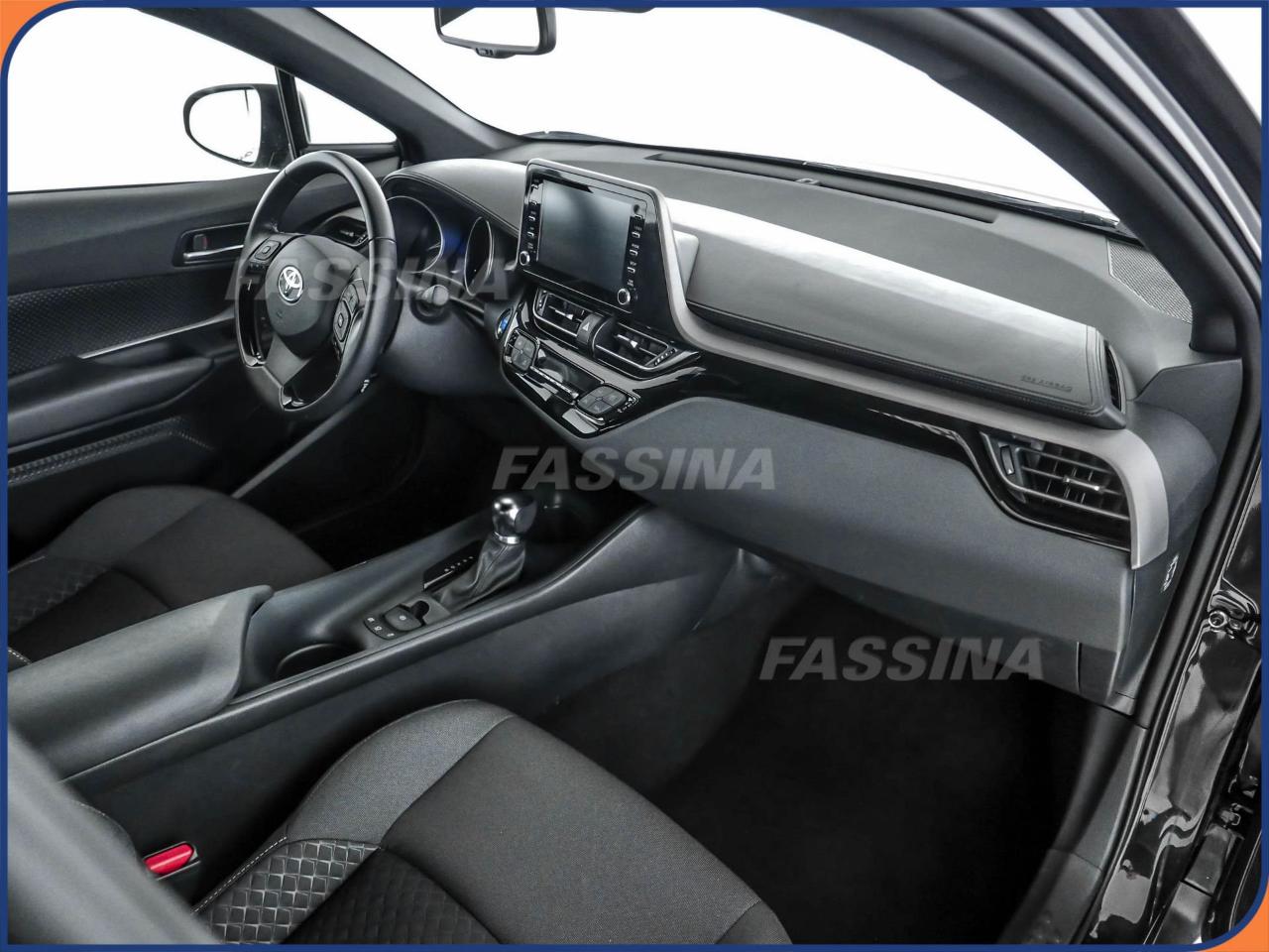 Toyota Toyota C-HR usata, con controllo automatico trazione