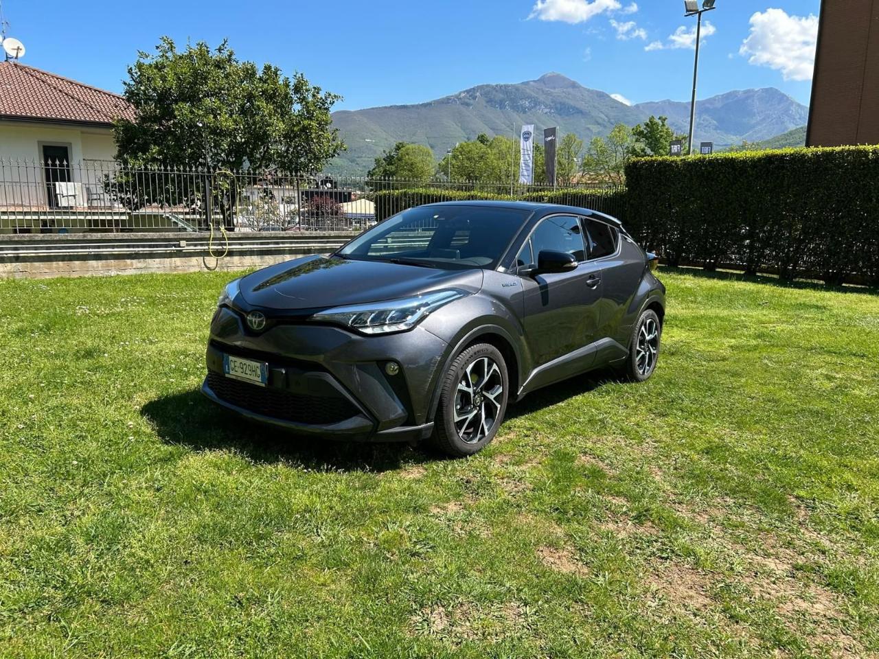 Toyota Toyota C-HR C-HR 2.0H Trend e-cvt