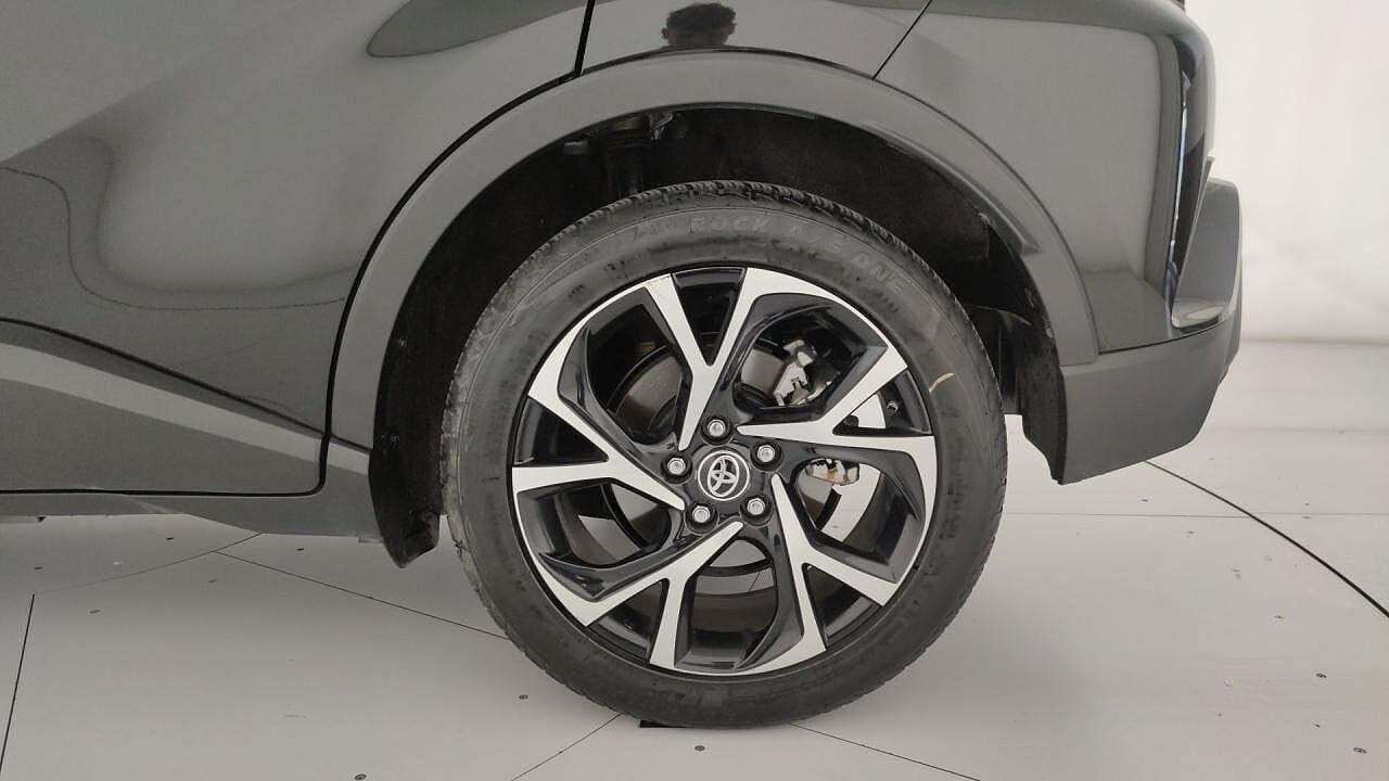 Toyota Toyota C-HR usata, con 5 sedili