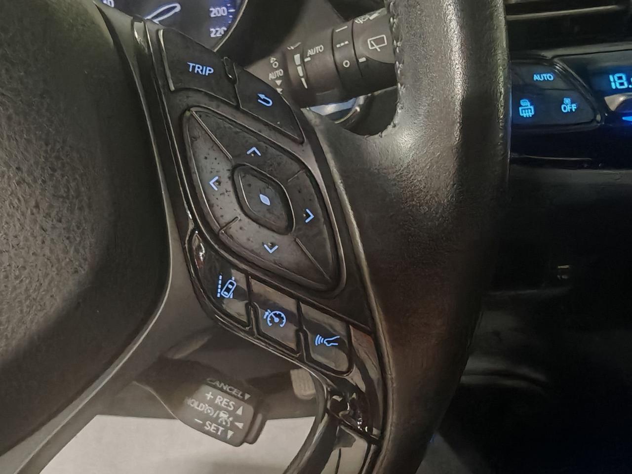 Toyota Toyota C-HR usata, con controllo automatico trazione