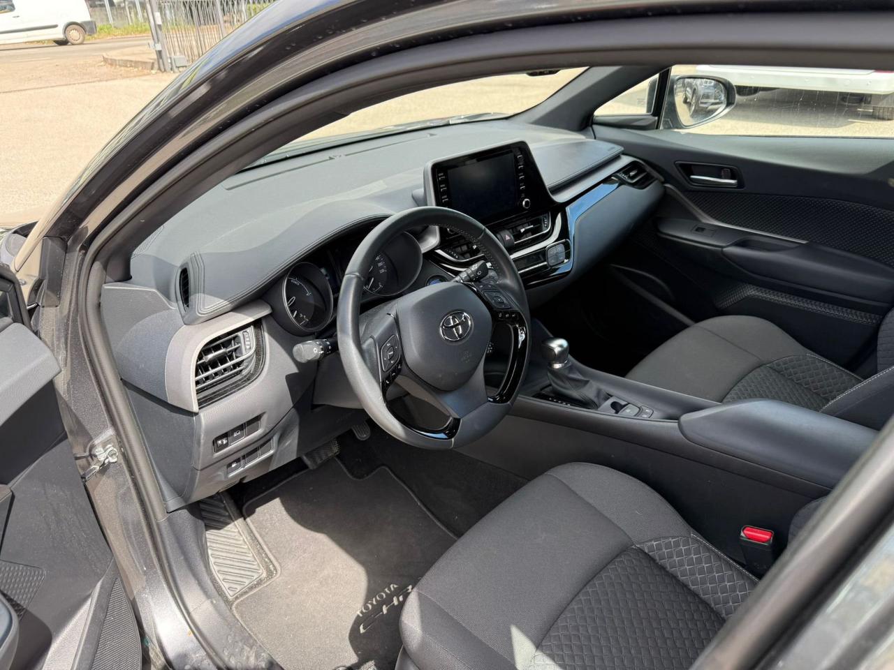 Toyota Toyota C-HR usata 17