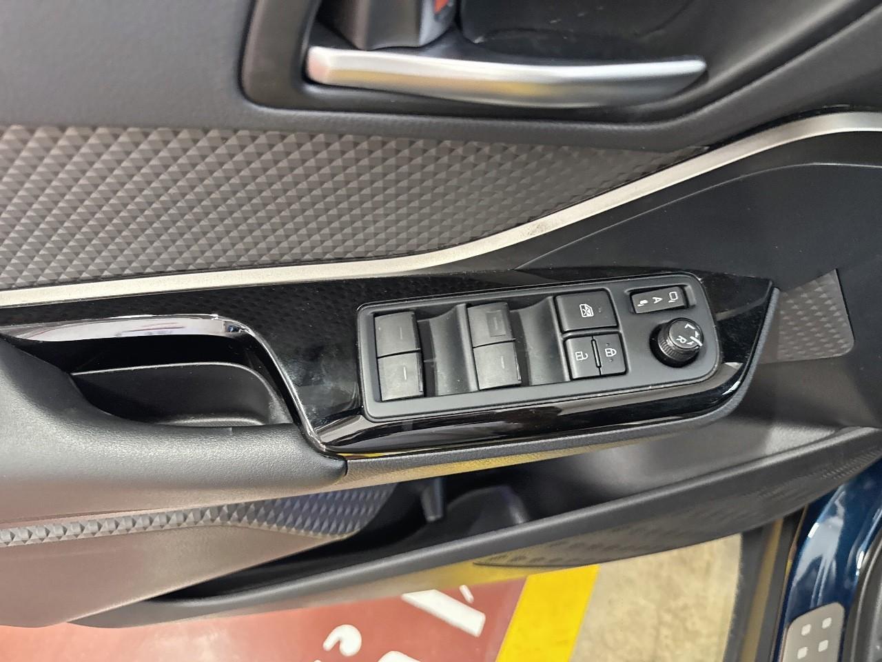Toyota Toyota C-HR usata, con alzacristalli elettrici anteriori e posteriori , numero ad impulso 2