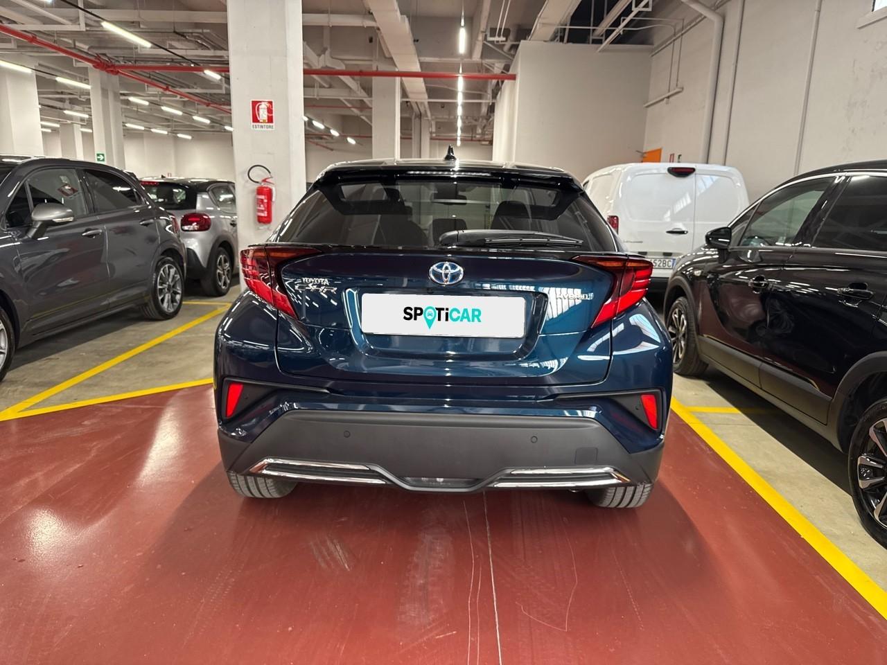 Toyota Toyota C-HR usata, con bracciolo anteriore