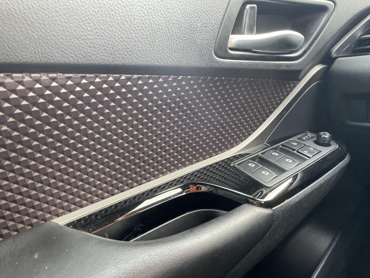 Toyota Toyota C-HR usata, con park distance control