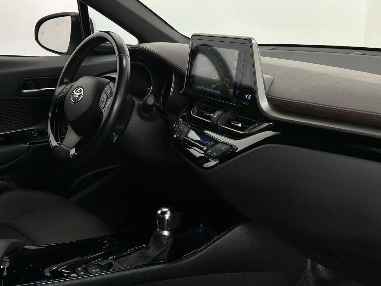 Toyota Toyota C-HR usata, con trazione anteriore