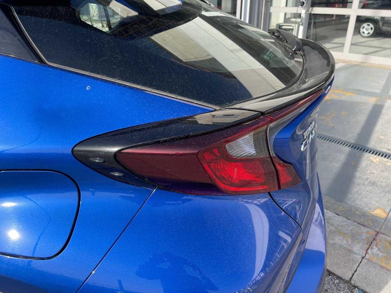 Toyota Toyota C-HR usata, con 4 cilindri