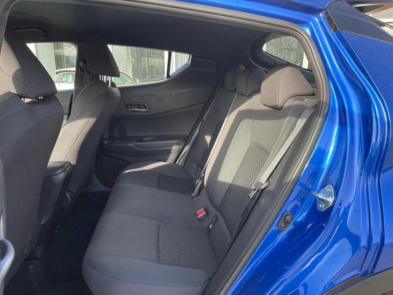 Toyota Toyota C-HR usata, con isofix