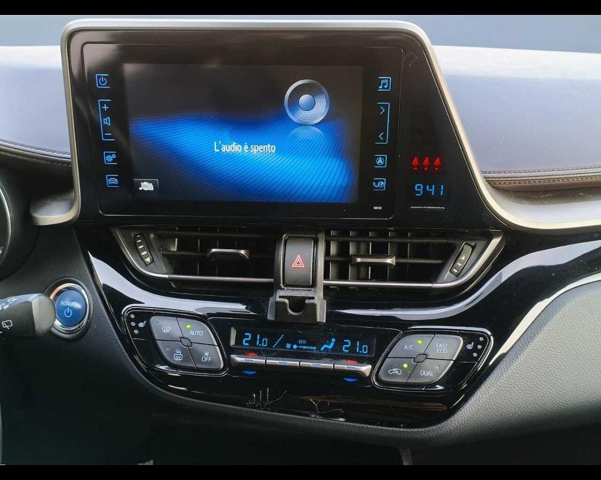 Toyota Toyota C-HR usata, con assistente al cambio di corsia