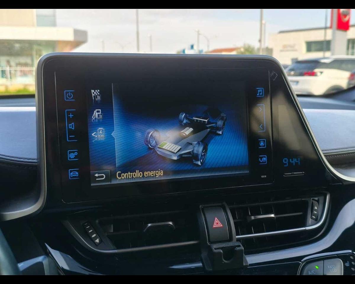 Toyota Toyota C-HR usata, con assistente di corsia