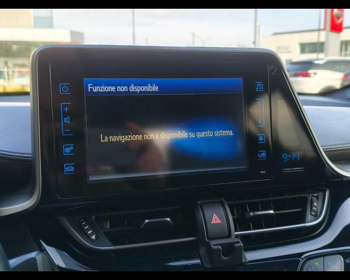 Toyota Toyota C-HR usata, con assistenza alla frenata