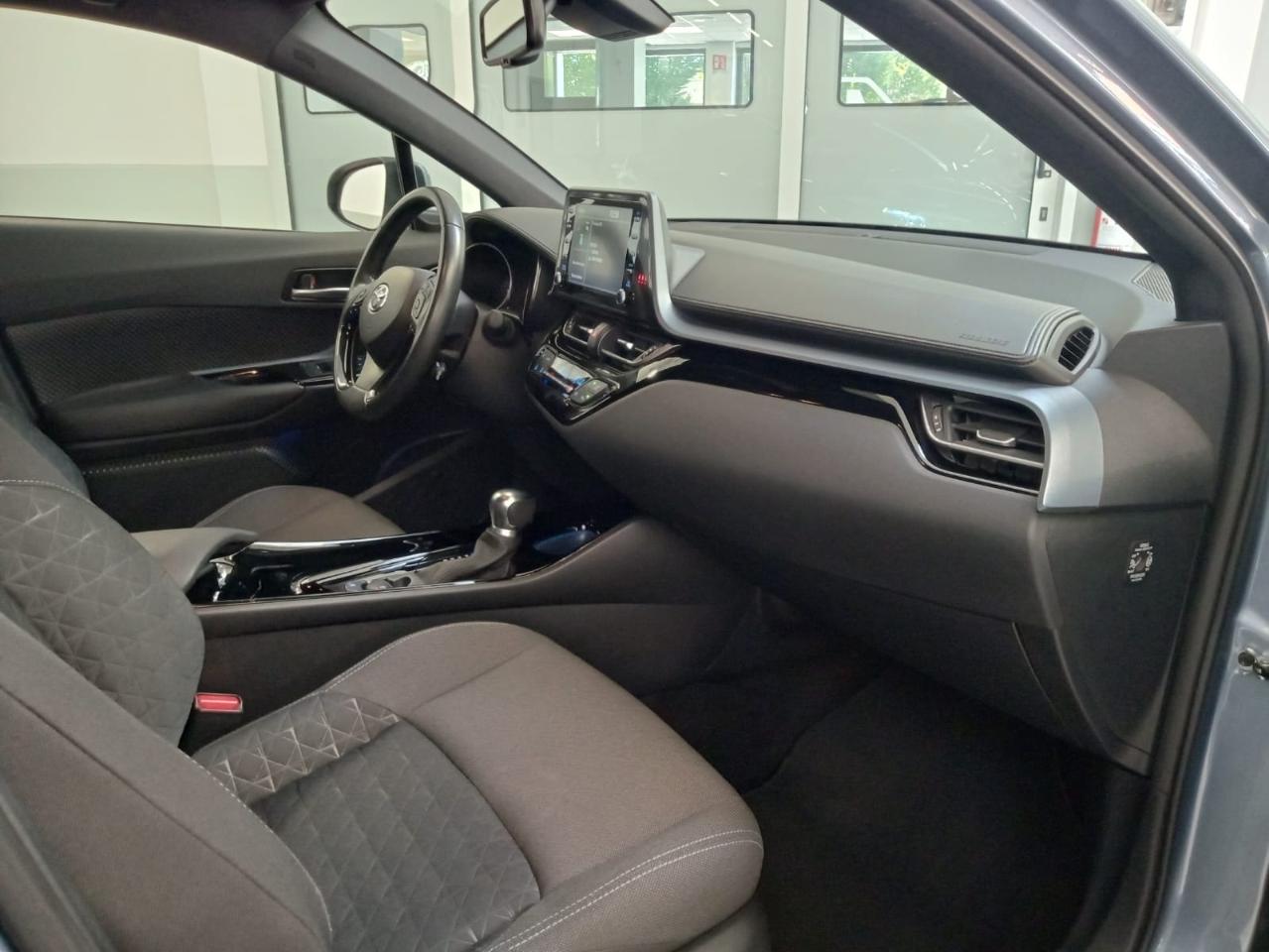 Toyota Toyota C-HR usata 10