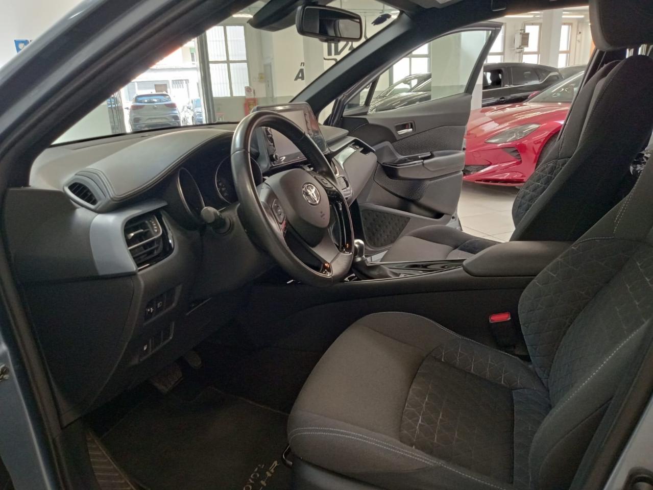 Toyota Toyota C-HR usata 14