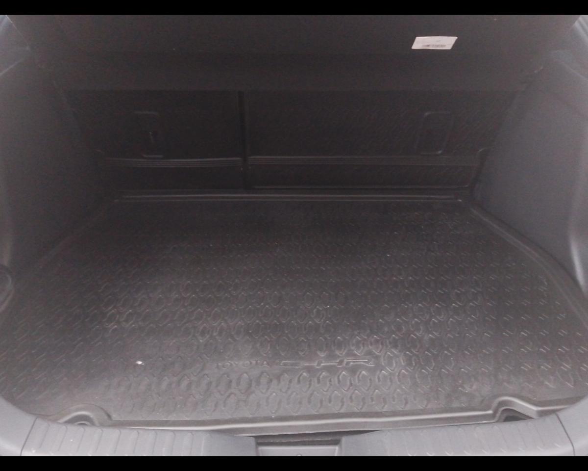 Toyota Toyota C-HR usata, con climatizzatore