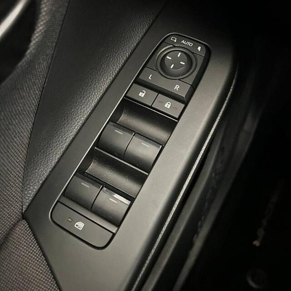 Toyota Toyota C-HR usata 23