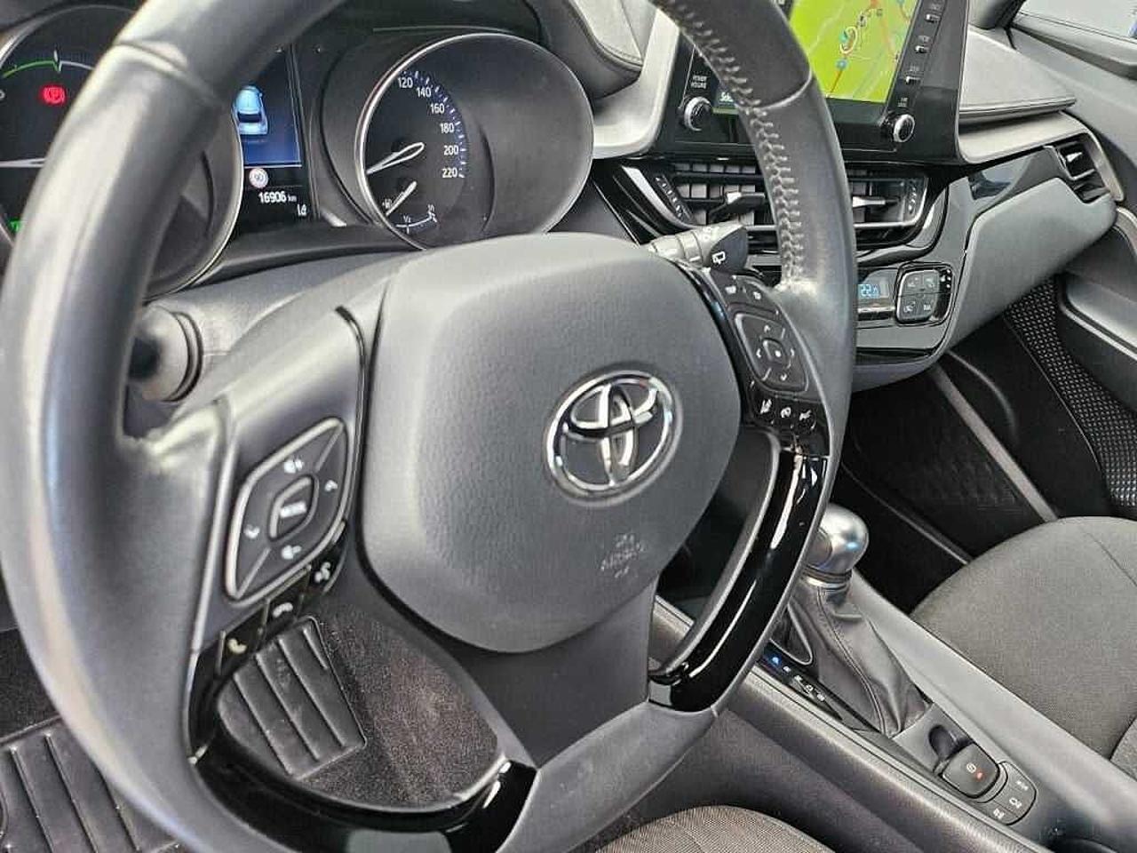 Toyota Toyota C-HR usata 8