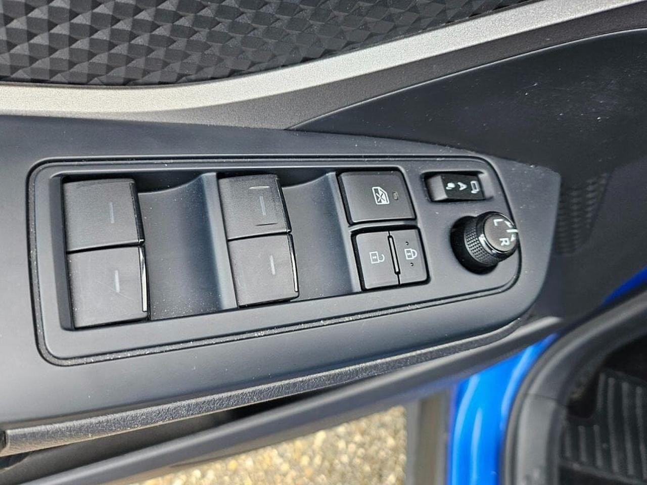 Toyota Toyota C-HR usata 9