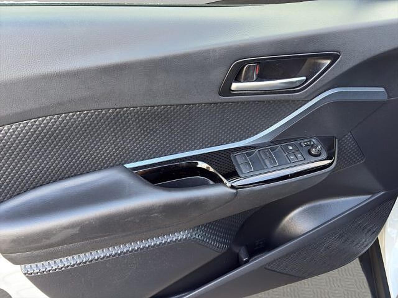 Toyota Toyota C-HR usata 9