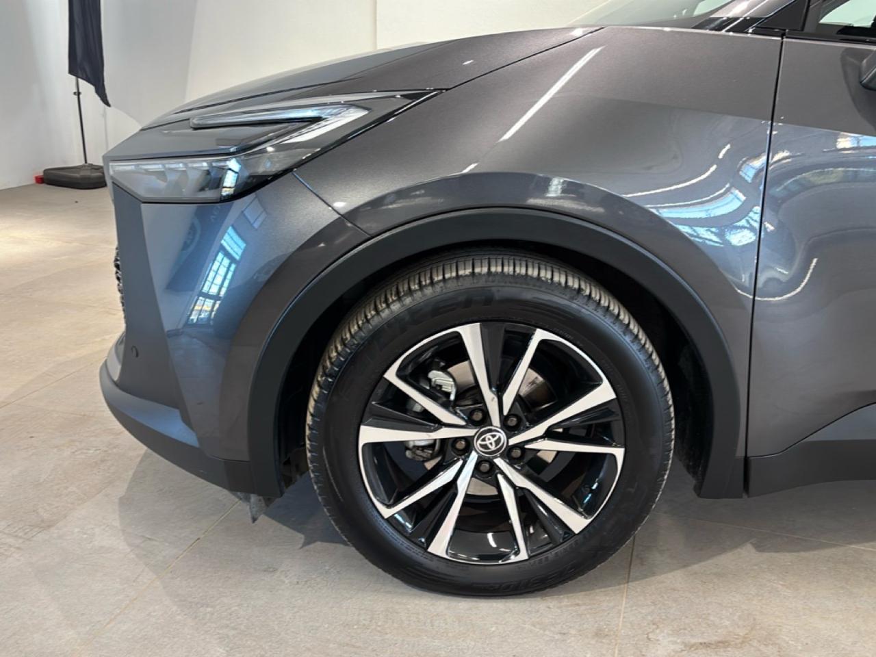 Toyota Toyota C-HR usata 18