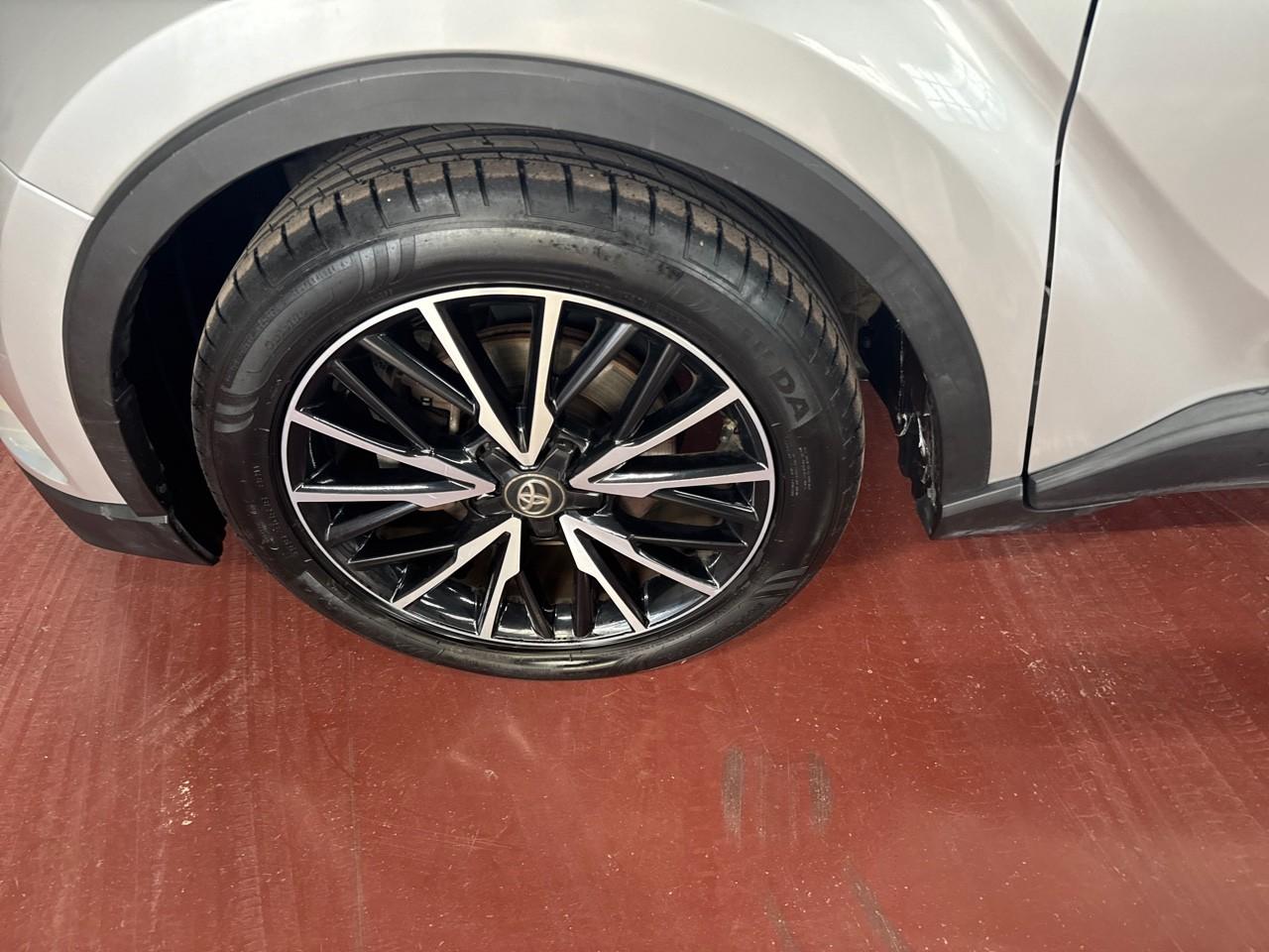 Toyota Toyota C-HR usata, con Isofix