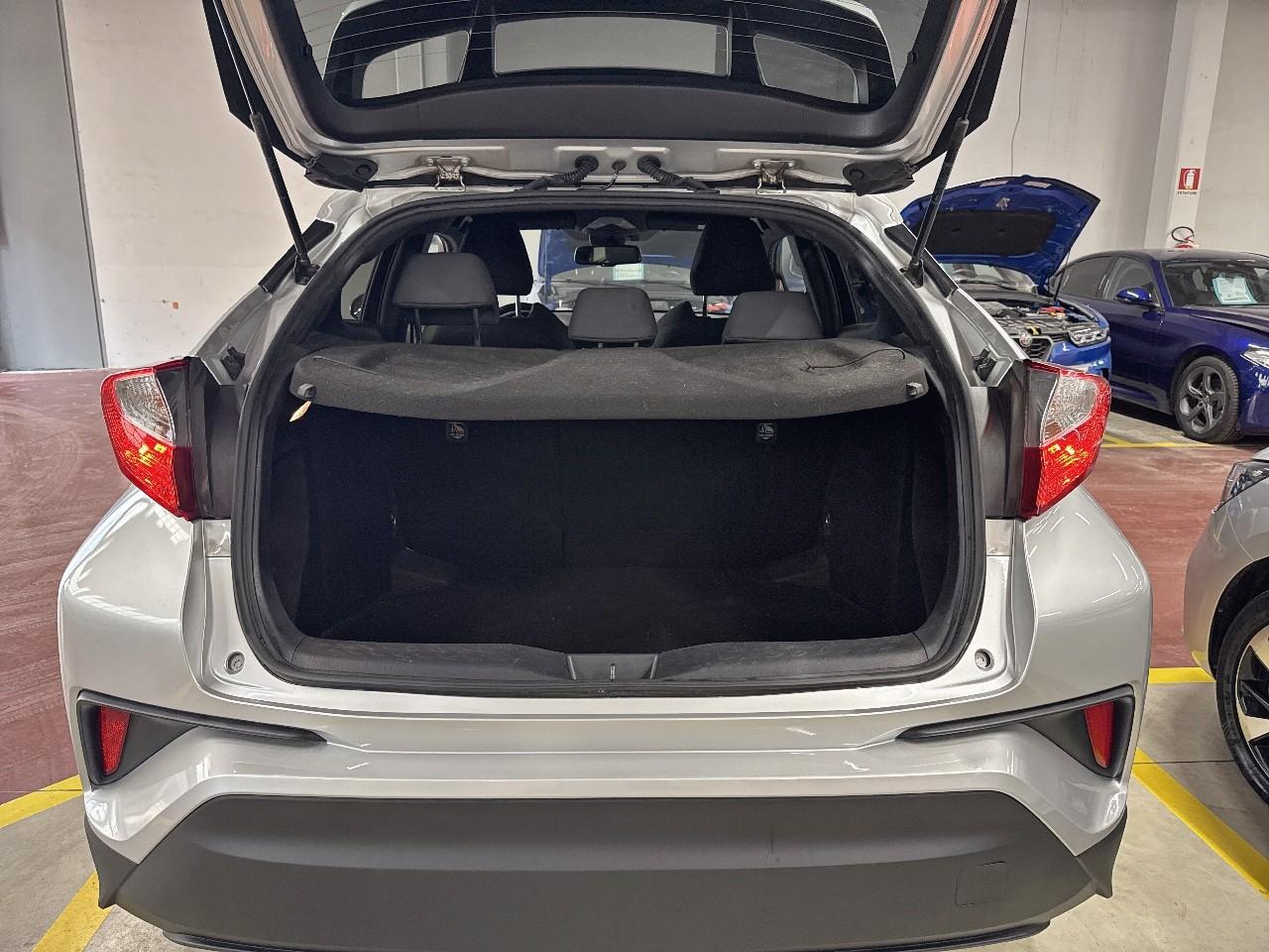 Toyota Toyota C-HR usata 17