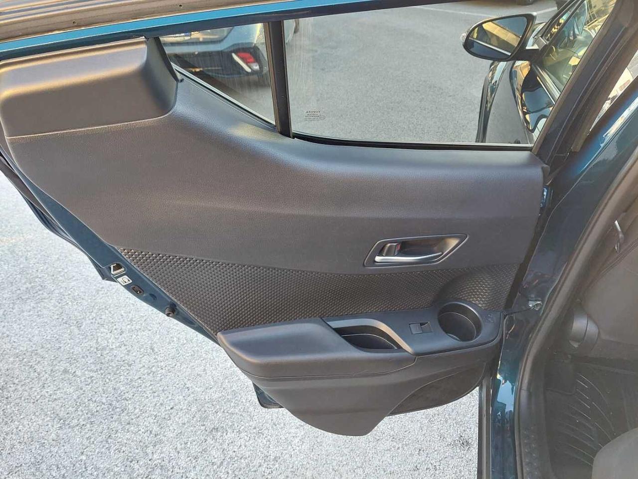 Toyota Toyota C-HR usata 3