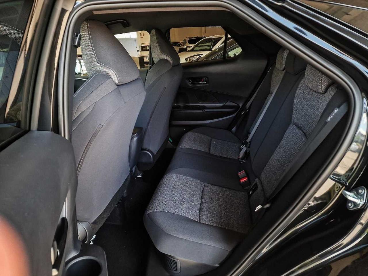 Toyota Toyota C-HR usata 9