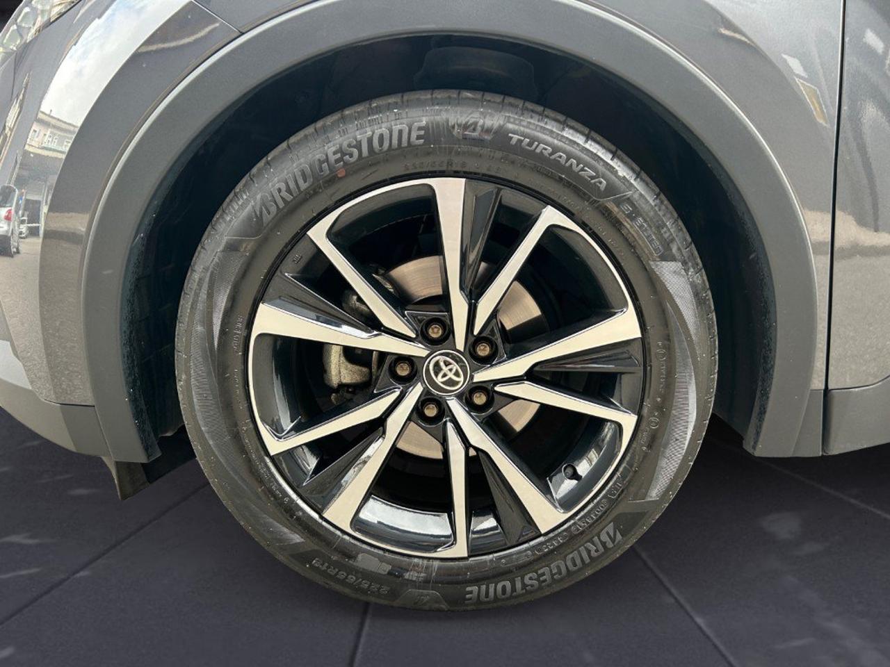 Toyota Toyota C-HR usata 4