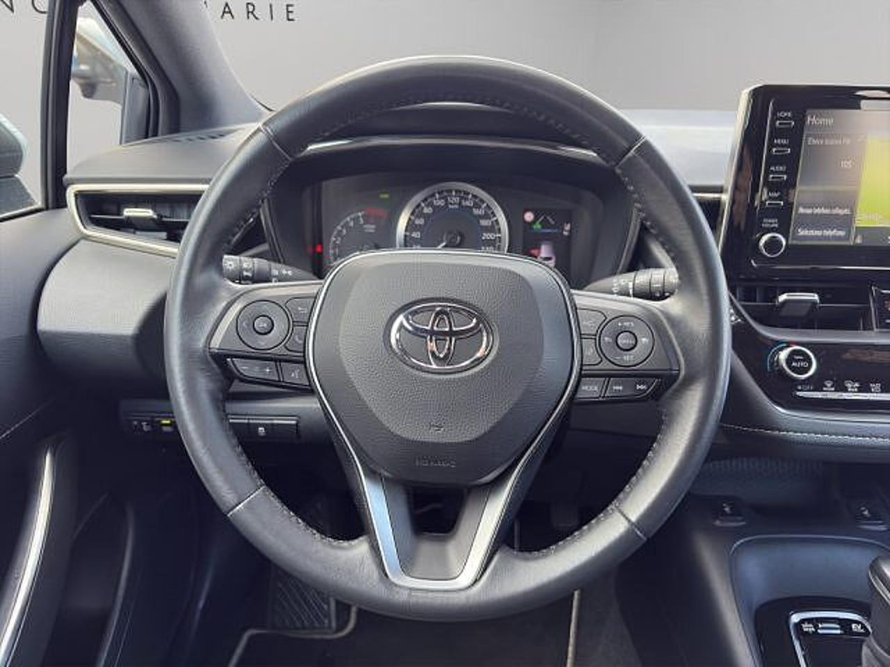 Toyota Toyota Corolla usata, con fari fendinebbia