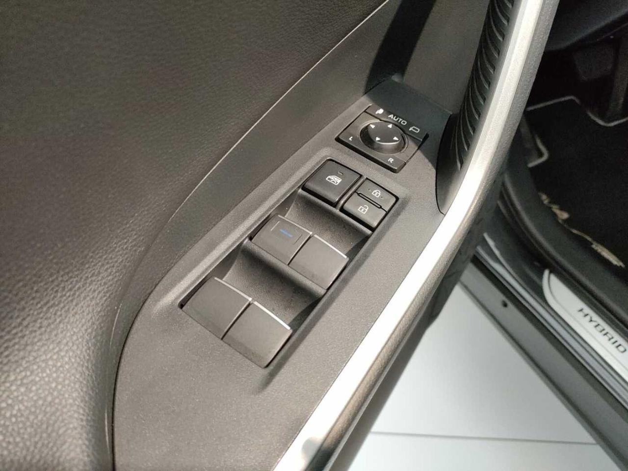 Toyota Toyota Rav4 usata, con barre porta tutto