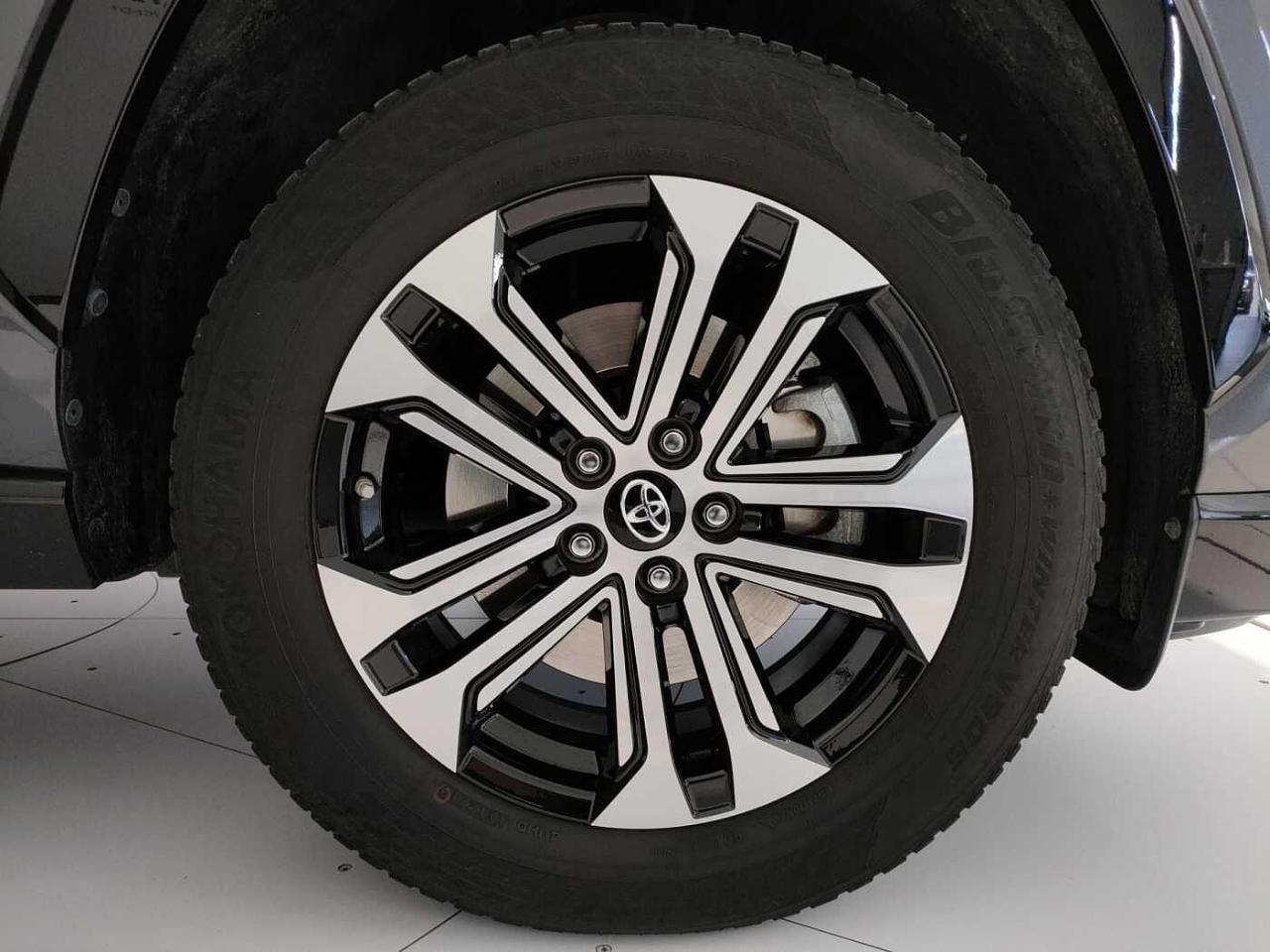 Toyota Toyota Rav4 usata, con bracciolo posteriore