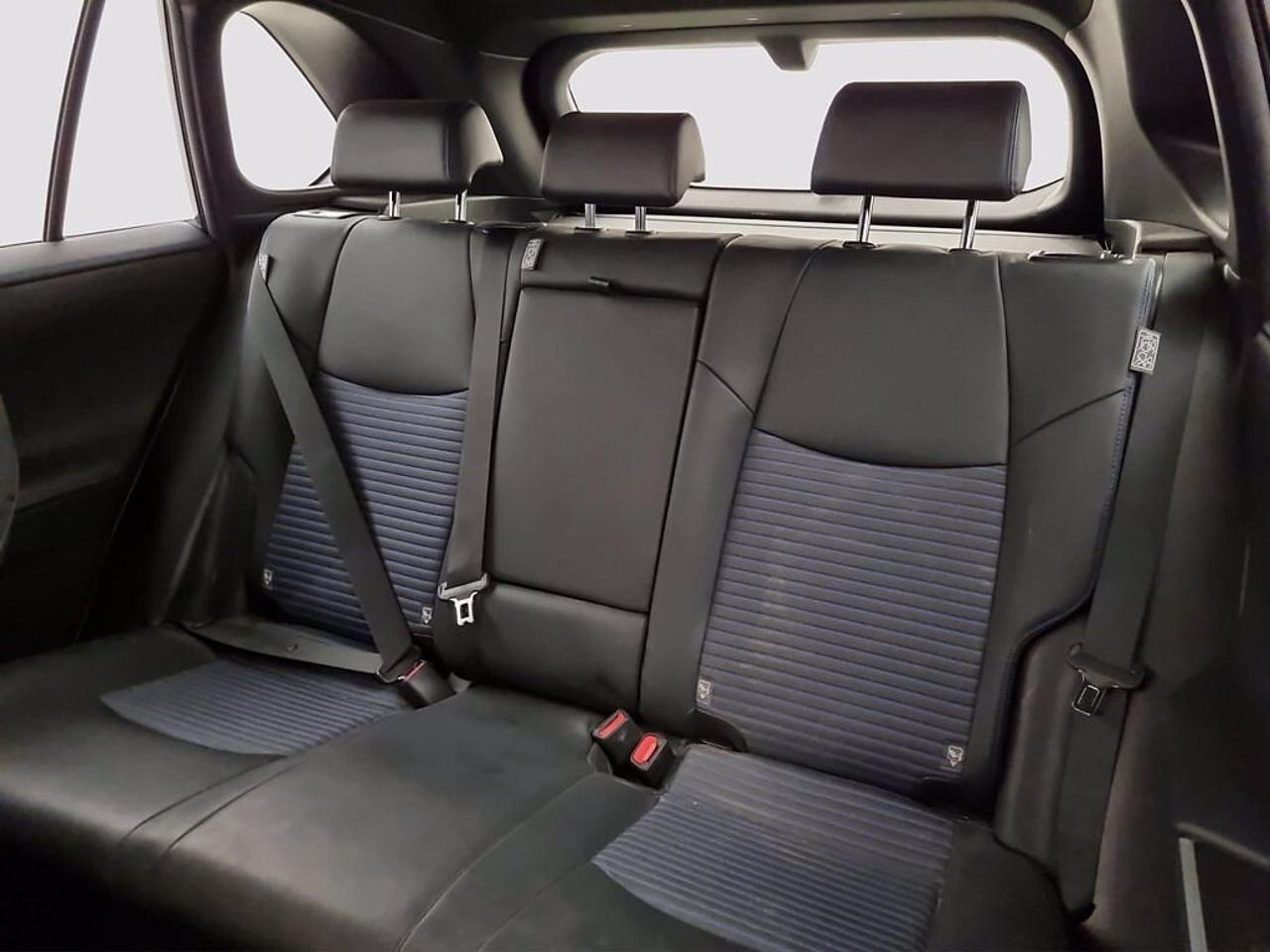 Toyota Toyota Rav4 usata, con 5 sedili