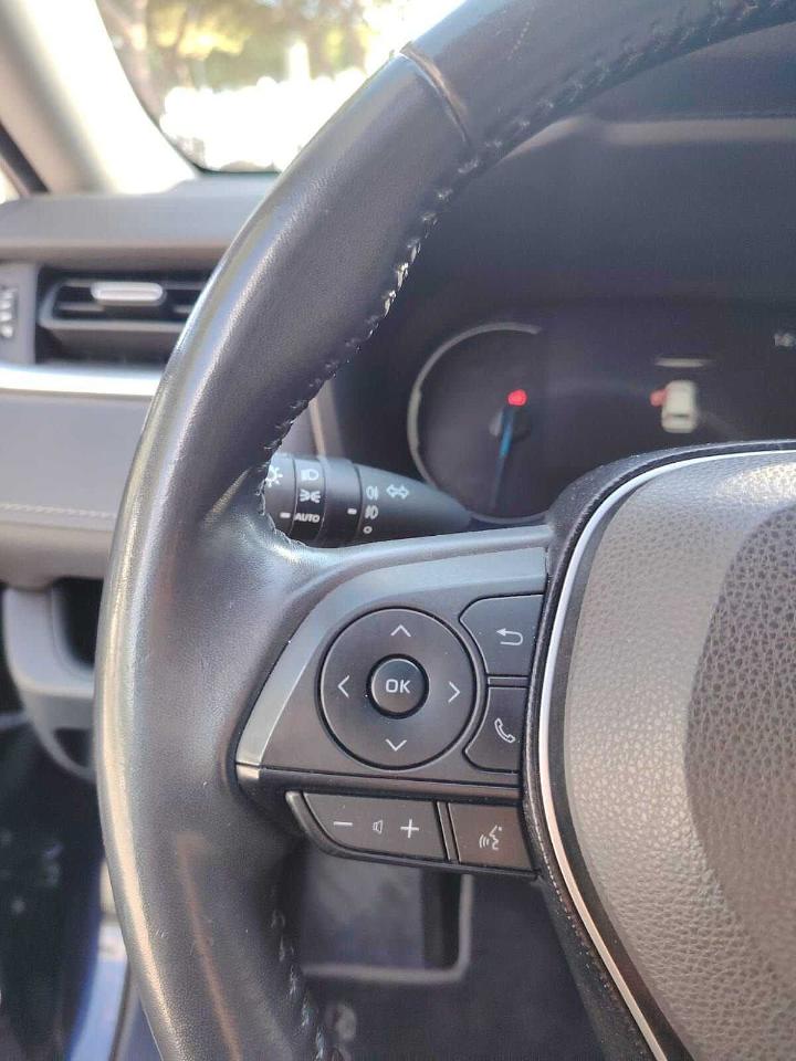 Toyota Toyota Rav4 usata, con battitacco cromato "hybrid"