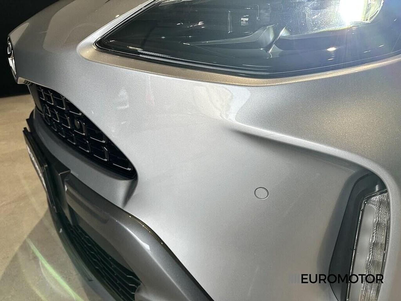 Toyota Toyota Yaris usata, con 3 cilindri