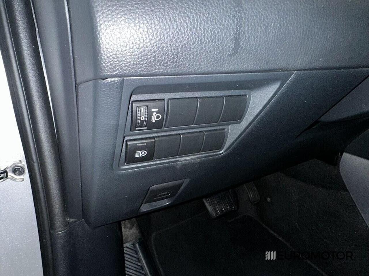 Toyota Toyota Yaris usata, con assistente di corsia