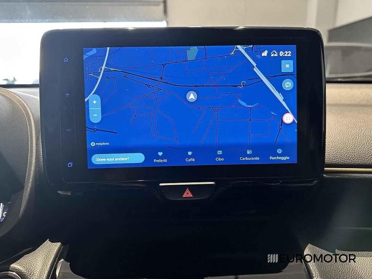 Toyota Toyota Yaris usata, con mezzapelle