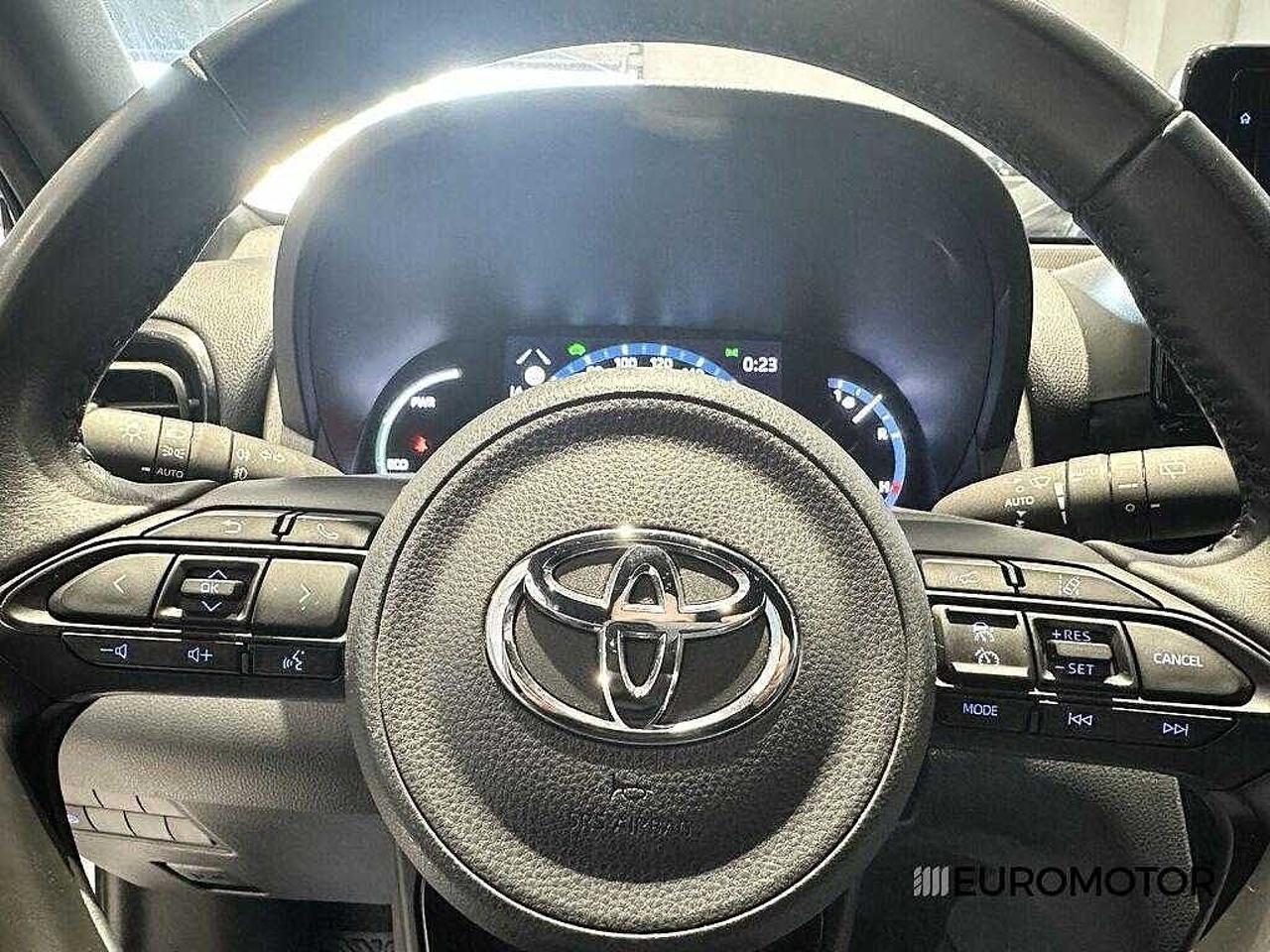 Toyota Toyota Yaris usata, con rilevazione dei segnali stradali