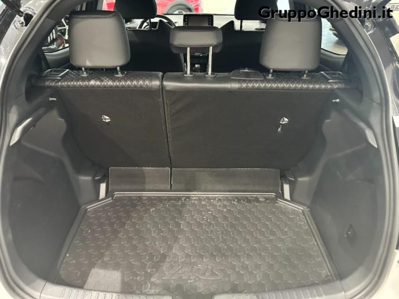 Toyota Toyota Yaris usata, con alzacristalli elettrici