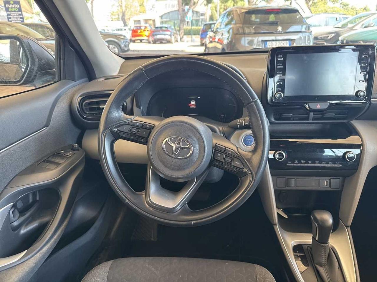 Toyota Toyota Yaris usata, con 3 cilindri