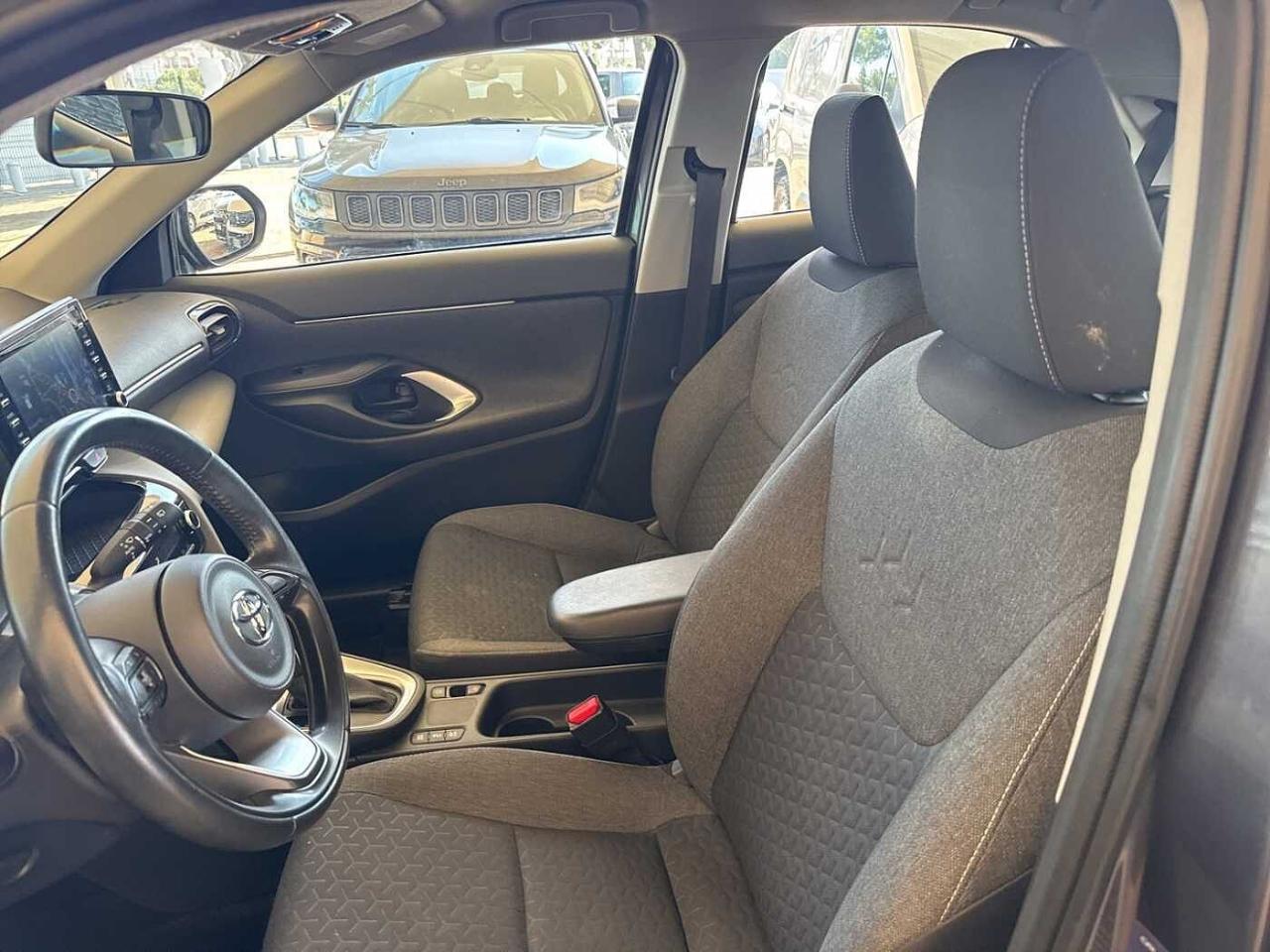 Toyota Toyota Yaris usata, con 5 sedili