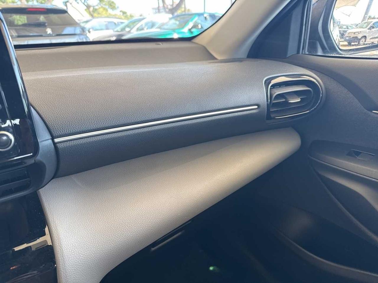 Toyota Toyota Yaris usata, con clima automatico