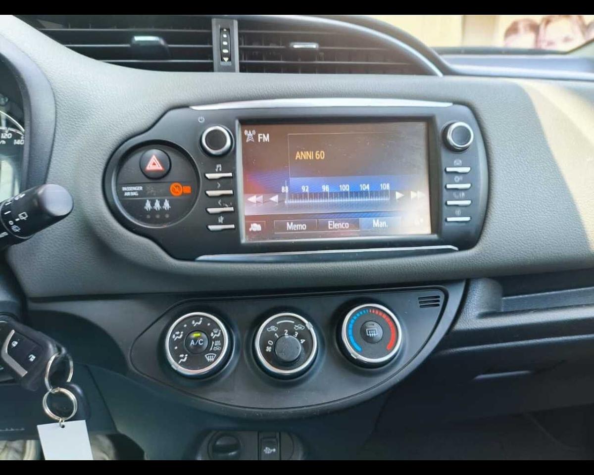 Toyota Toyota Yaris usata, con bluetooth