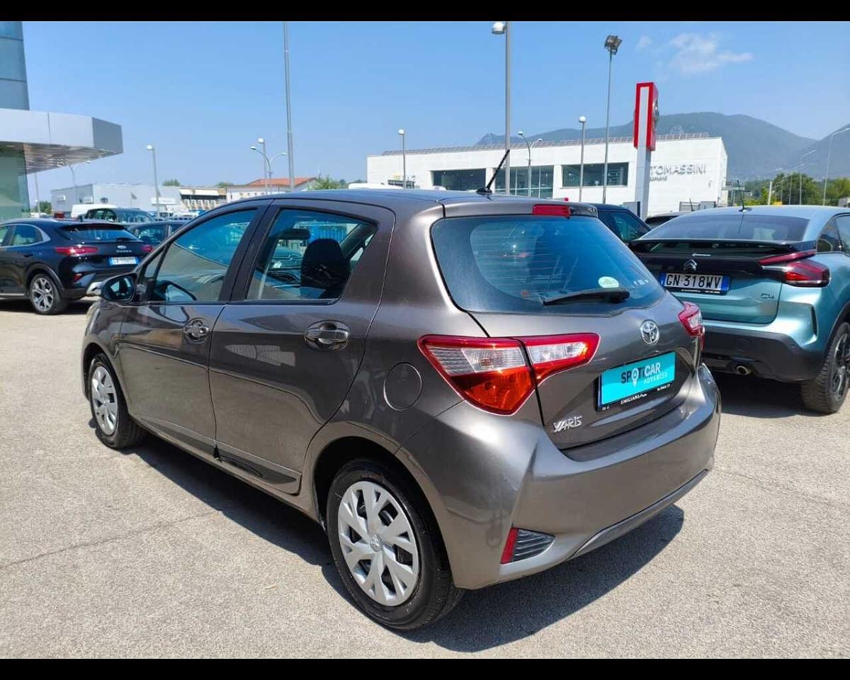 Toyota Toyota Yaris usata, con rilevazione dei segnali stradali