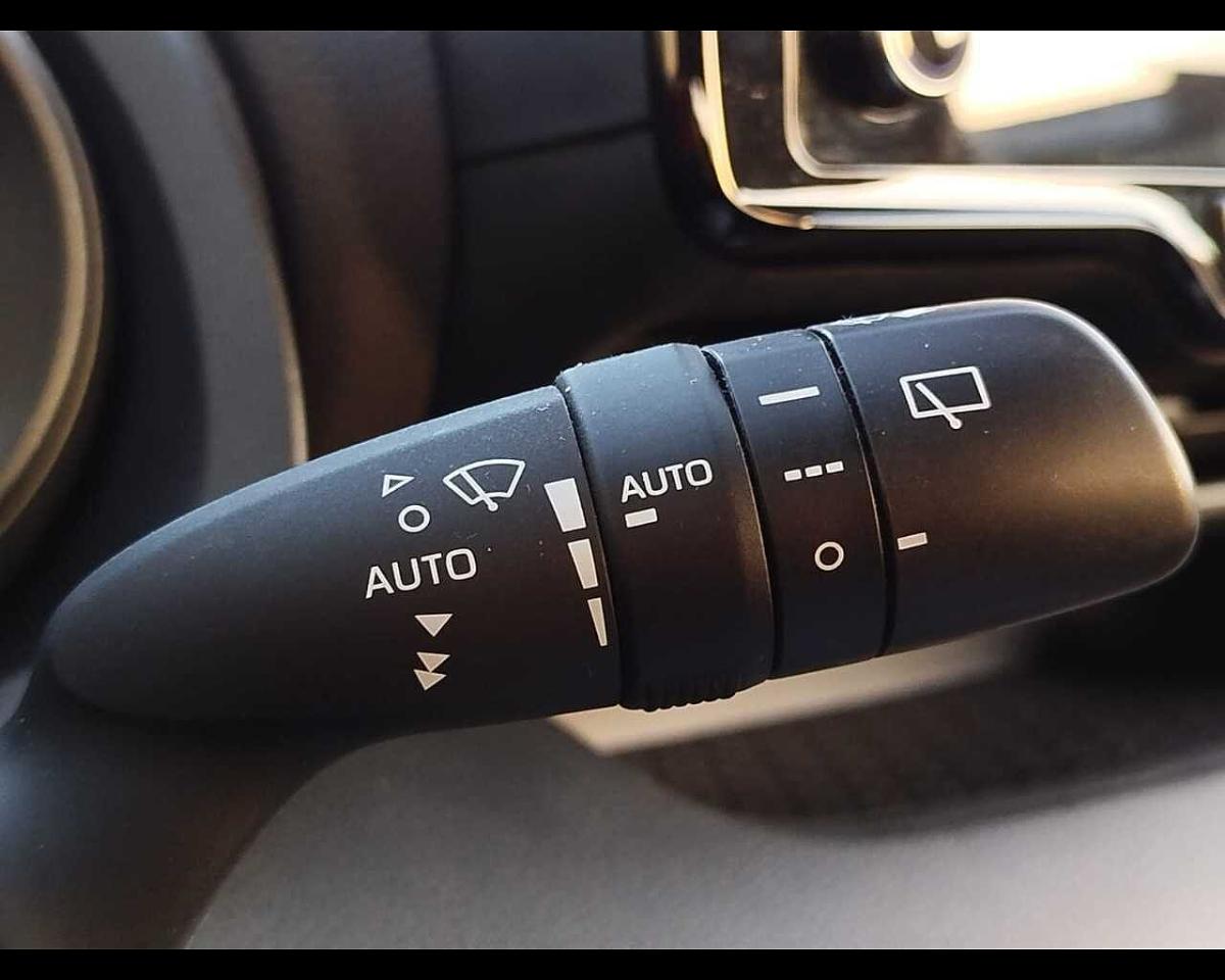 Toyota Toyota Yaris usata, con computer di bordo
