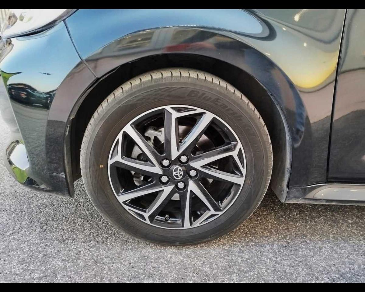 Toyota Toyota Yaris usata, con high beam assist