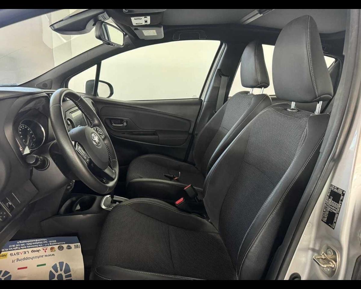 Toyota Toyota Yaris usata, con chiusura centralizzata