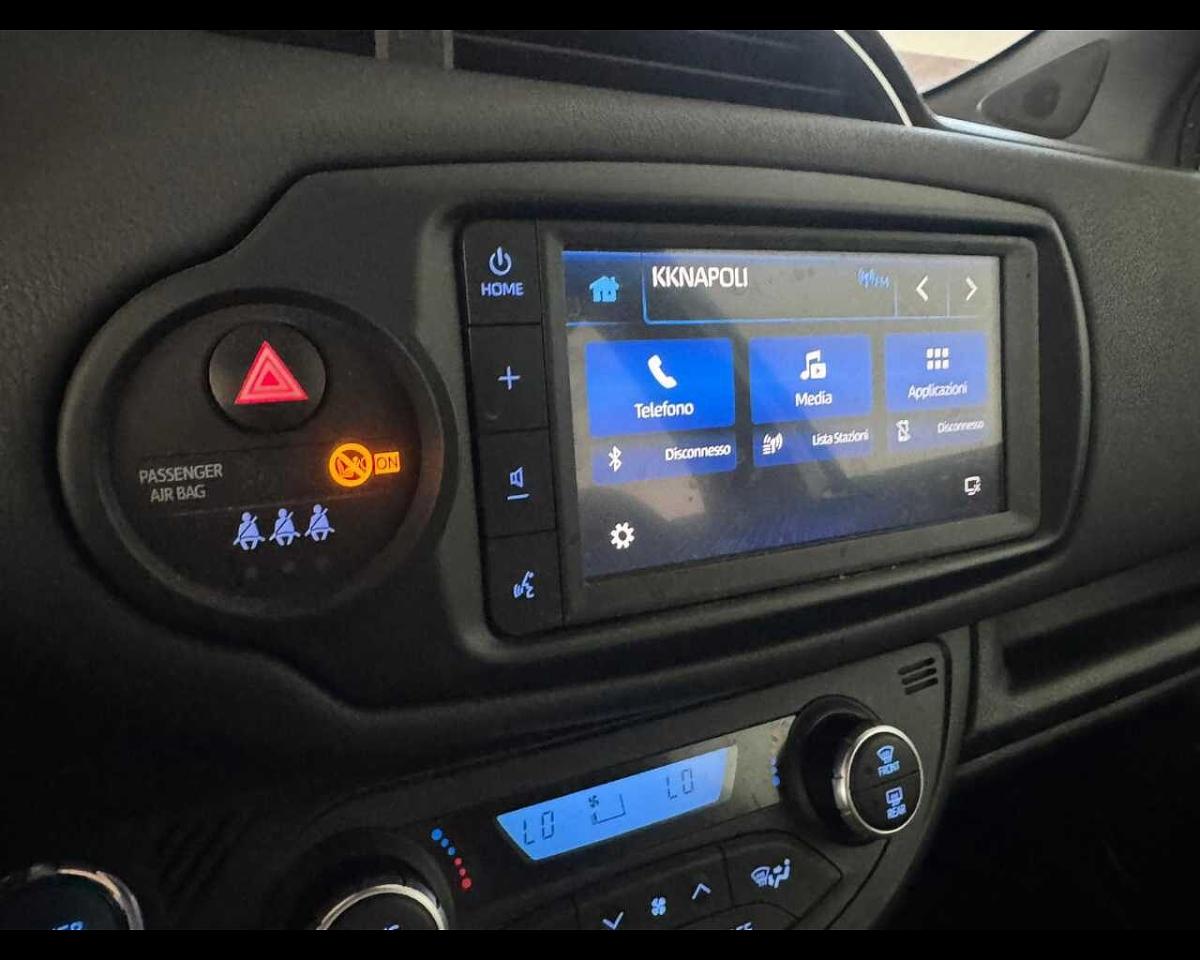 Toyota Toyota Yaris usata, con radio