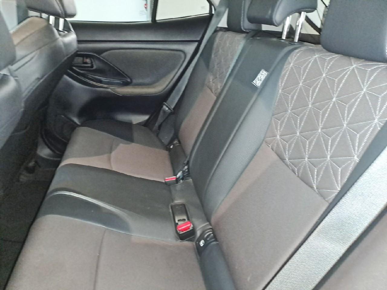 Toyota Toyota Yaris usata, con 4 freni a disco con 2 dischi ventilati