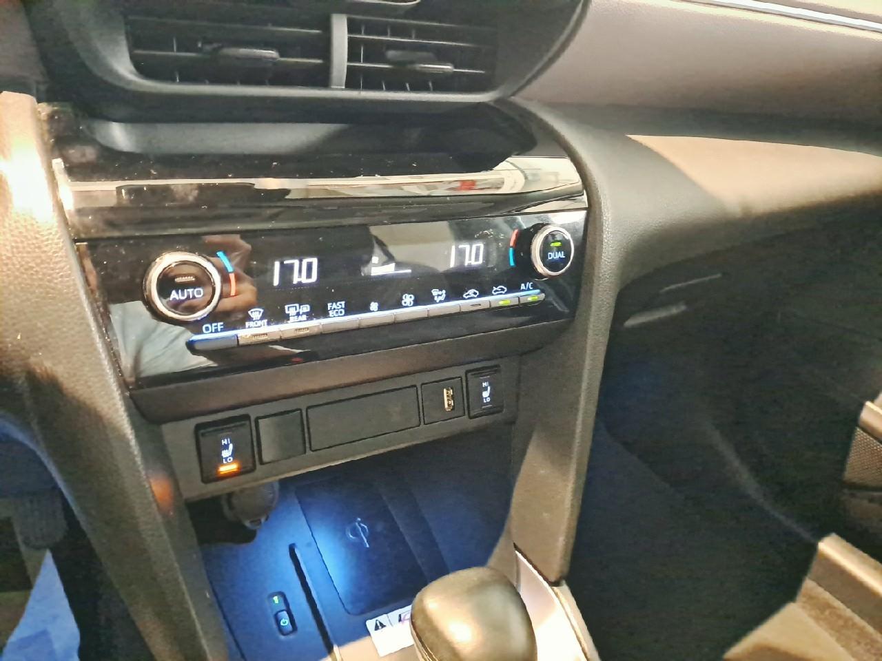 Toyota Toyota Yaris usata, con airbag centrale sedili anteriori
